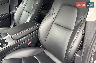 Седан Tesla Model 3 2023 в Днепре