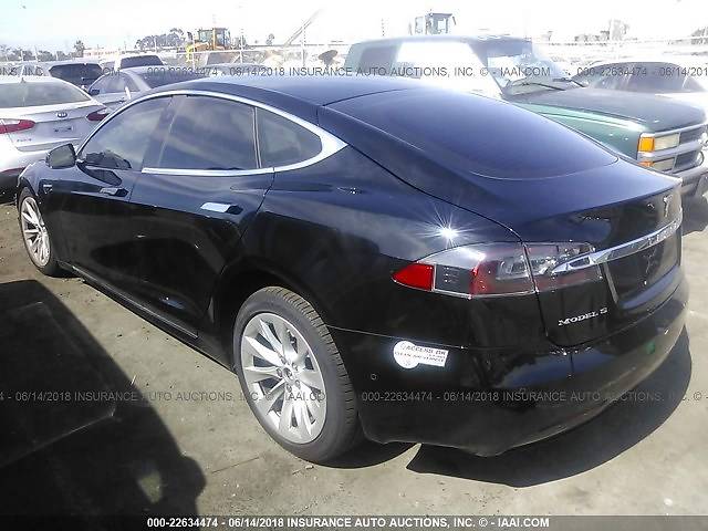 Седан Tesla Model S 2016 в Днепре