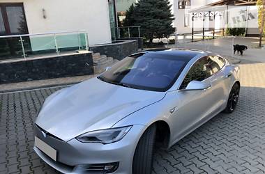 Лифтбек Tesla Model S 2018 в Одессе