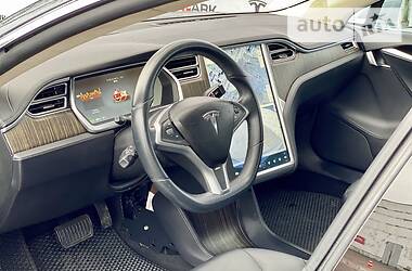 Ліфтбек Tesla Model S 2013 в Києві