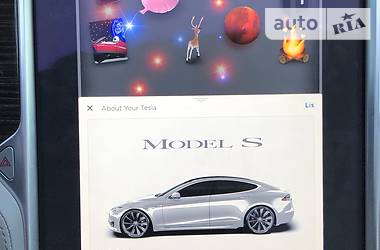 Седан Tesla Model S 2016 в 