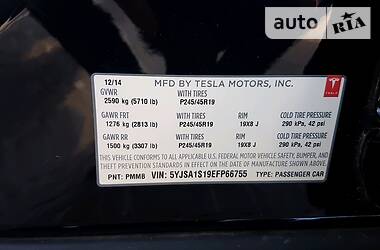 Лифтбек Tesla Model S 2014 в 