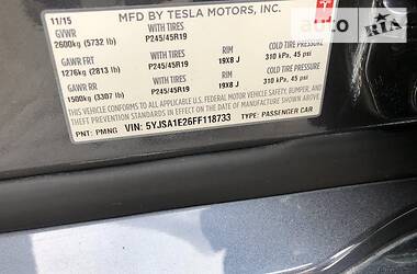 Ліфтбек Tesla Model S 2015 в 
