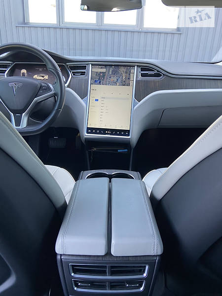 Хетчбек Tesla Model S 2013 в Луцьку