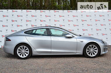 Ліфтбек Tesla Model S 2016 в 