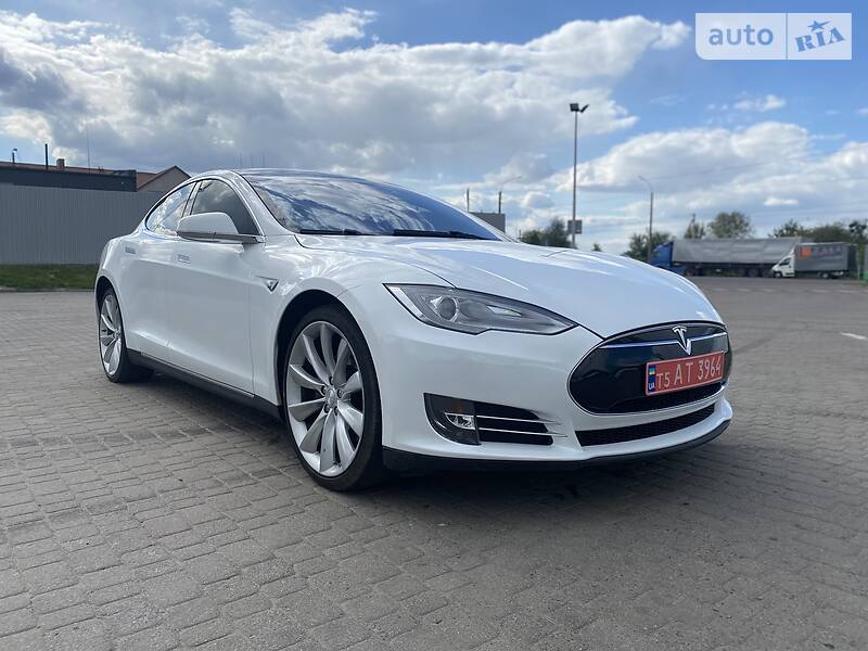 Хетчбек Tesla Model S 2013 в Луцьку