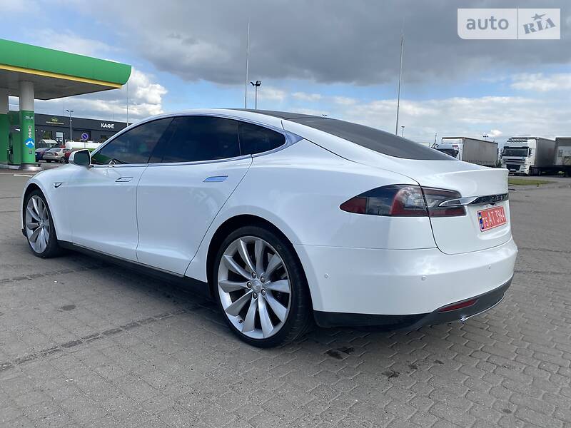 Хетчбек Tesla Model S 2013 в Луцьку