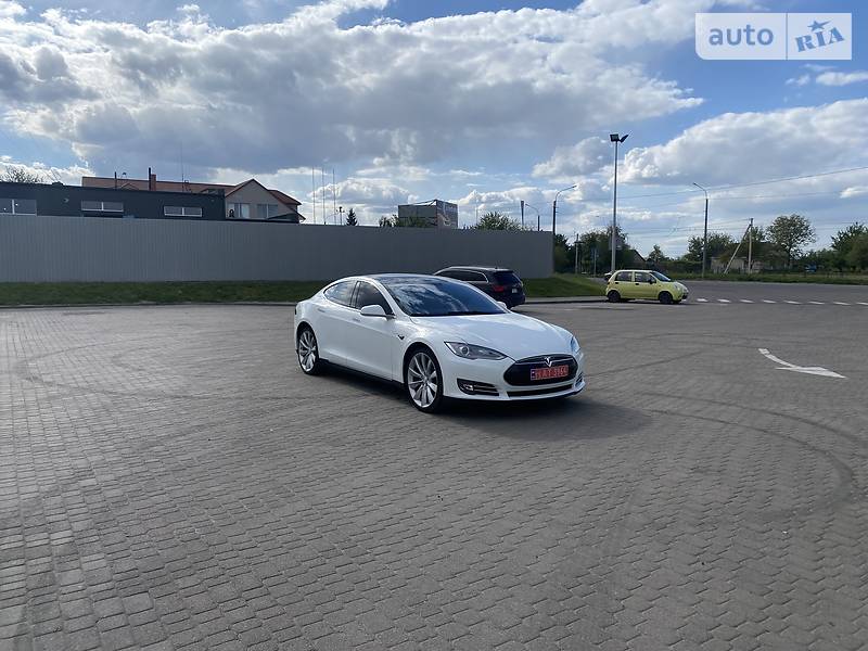 Хетчбек Tesla Model S 2013 в Луцьку