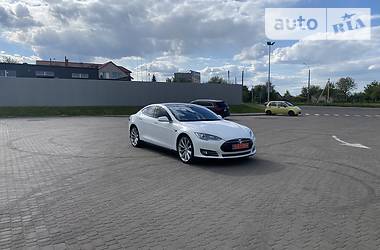 Хэтчбек Tesla Model S 2013 в Луцке