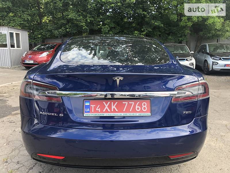 Седан Tesla Model S 2018 в Одессе