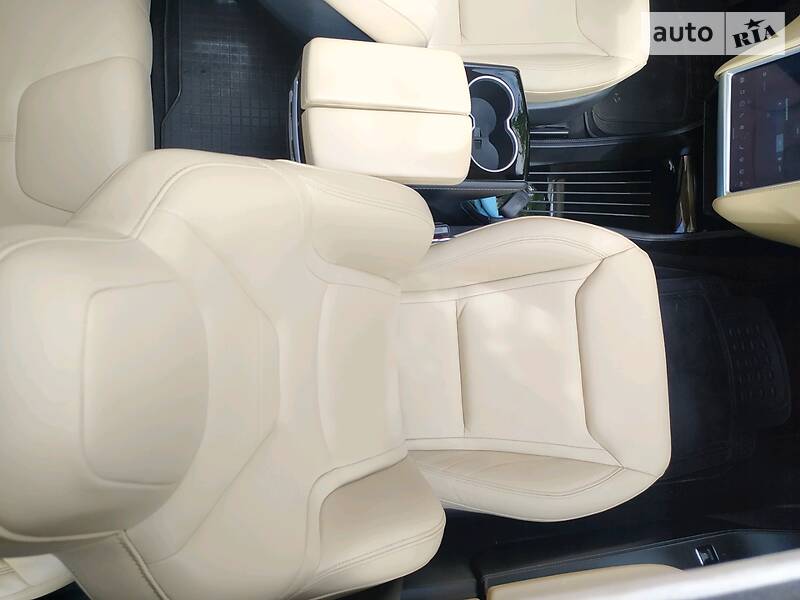 Седан Tesla Model S 2016 в Житомирі фото 51 Седан Tesla Model S 2016 в Житомирі