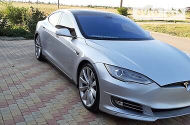 Хэтчбек Tesla Model S 2013 в Одессе