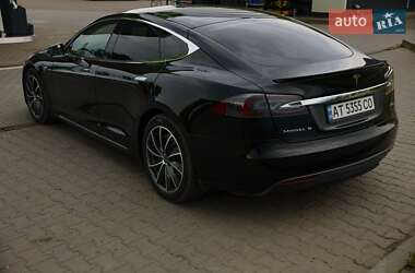 Хетчбек Tesla Model S 2015 в Коломиї