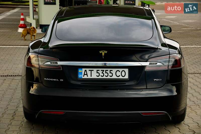 Хетчбек Tesla Model S 2015 в Коломиї