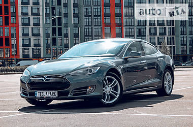 Auto Ria Prodazh Tesla Model S Bu Kupiti Tesla Model S V Ukrayini