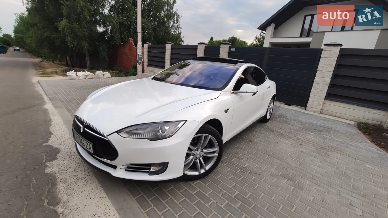 2013 Tesla Model S - мініатюра 15