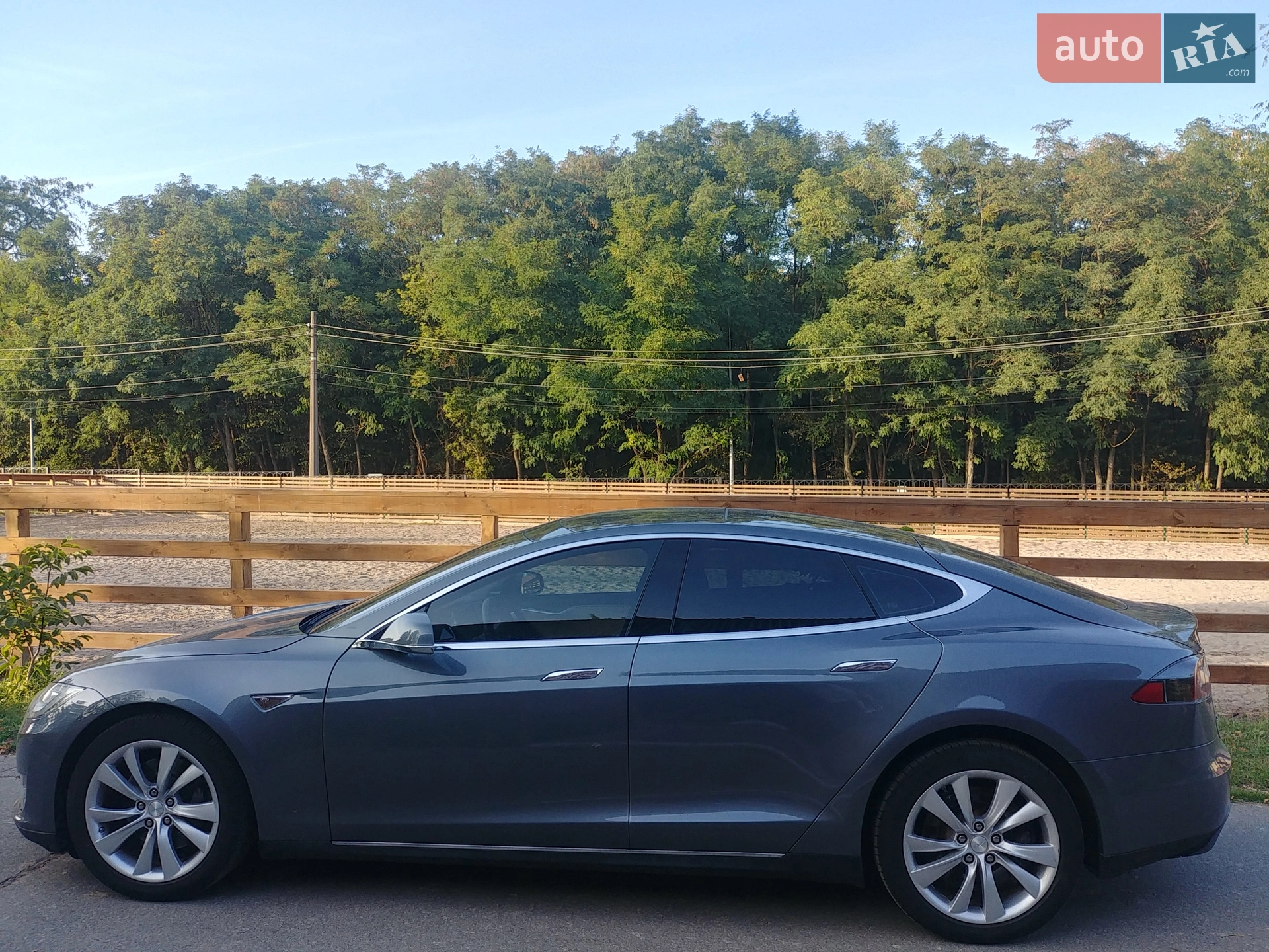 2014 Tesla Model S - мініатюра 4