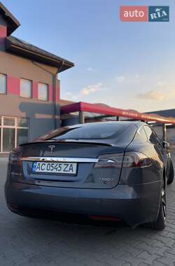 Седан Tesla Model S 2018 в Луцьку