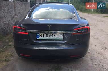 Хэтчбек Tesla Model S 2016 в Кременчуге