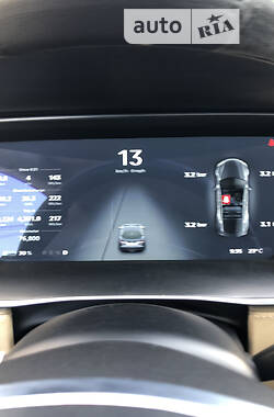 Ліфтбек Tesla Model S 2016 в Одесі