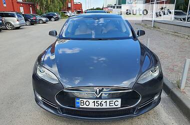 Лифтбек Tesla Model S 2013 в Тернополе