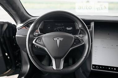Хэтчбек Tesla Model S 2019 в Ровно