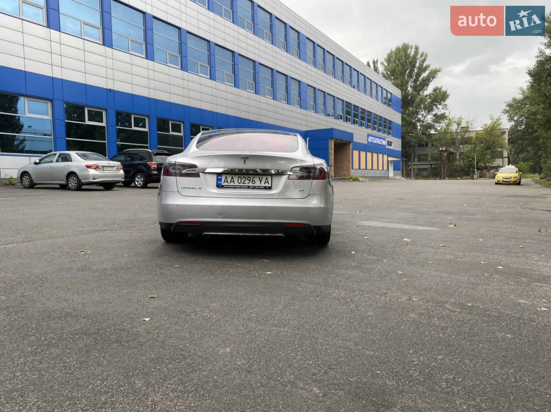 2014 Tesla Model S - мініатюра 20