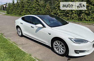 Хетчбек Tesla Model S 2020 в Рівному