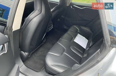 Хэтчбек Tesla Model S 2014 в Киеве