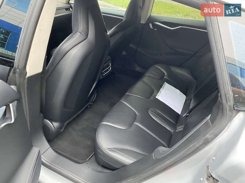 Хетчбек Tesla Model S 2014 в Києві