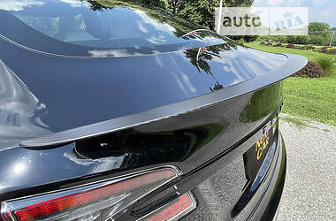 Лифтбек Tesla Model S 2022 в 