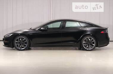 Лифтбек Tesla Model S 2022 в 