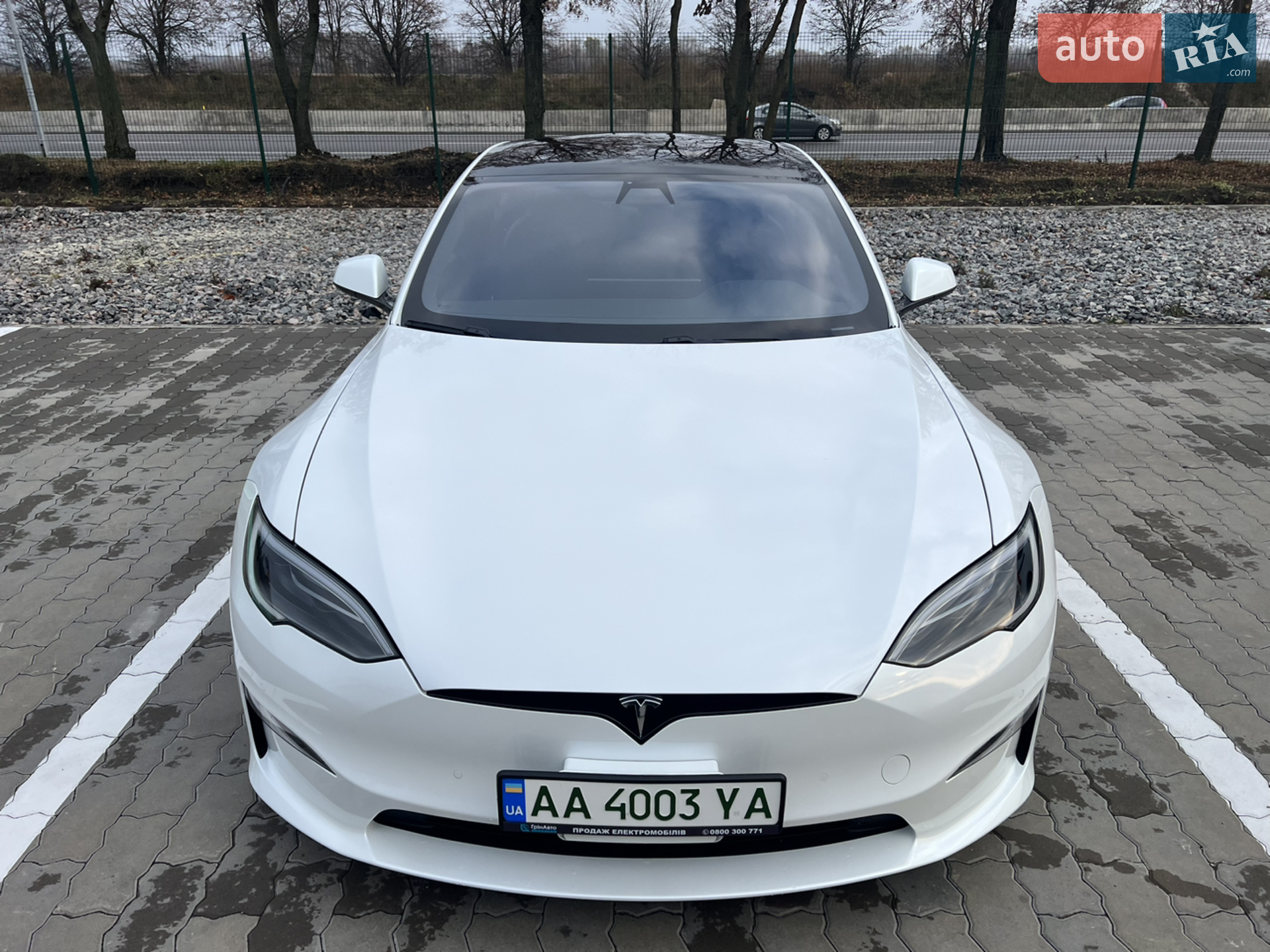 2022 Tesla Model S - мініатюра 16