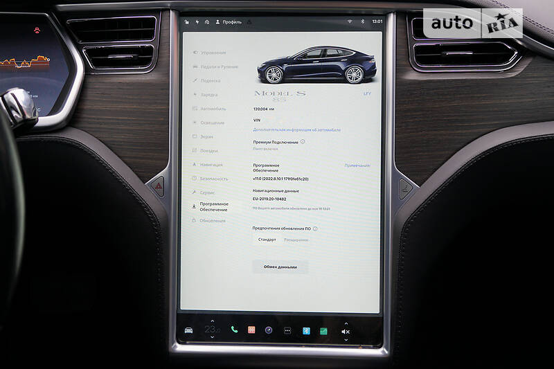 Лифтбек Tesla Model S 2013 в Киеве