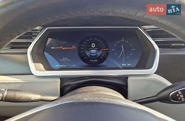 Ліфтбек Tesla Model S 2013 в Черкасах