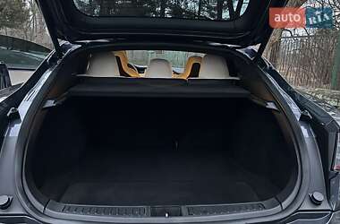 Ліфтбек Tesla Model S 2019 в Харкові
