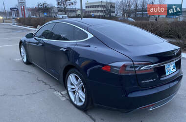 Лифтбек Tesla Model S 2014 в Полтаве