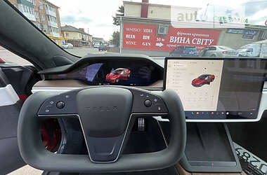 Лифтбек Tesla Model S 2021 в 