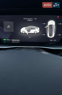 Хетчбек Tesla Model S 2017 в Чернівцях