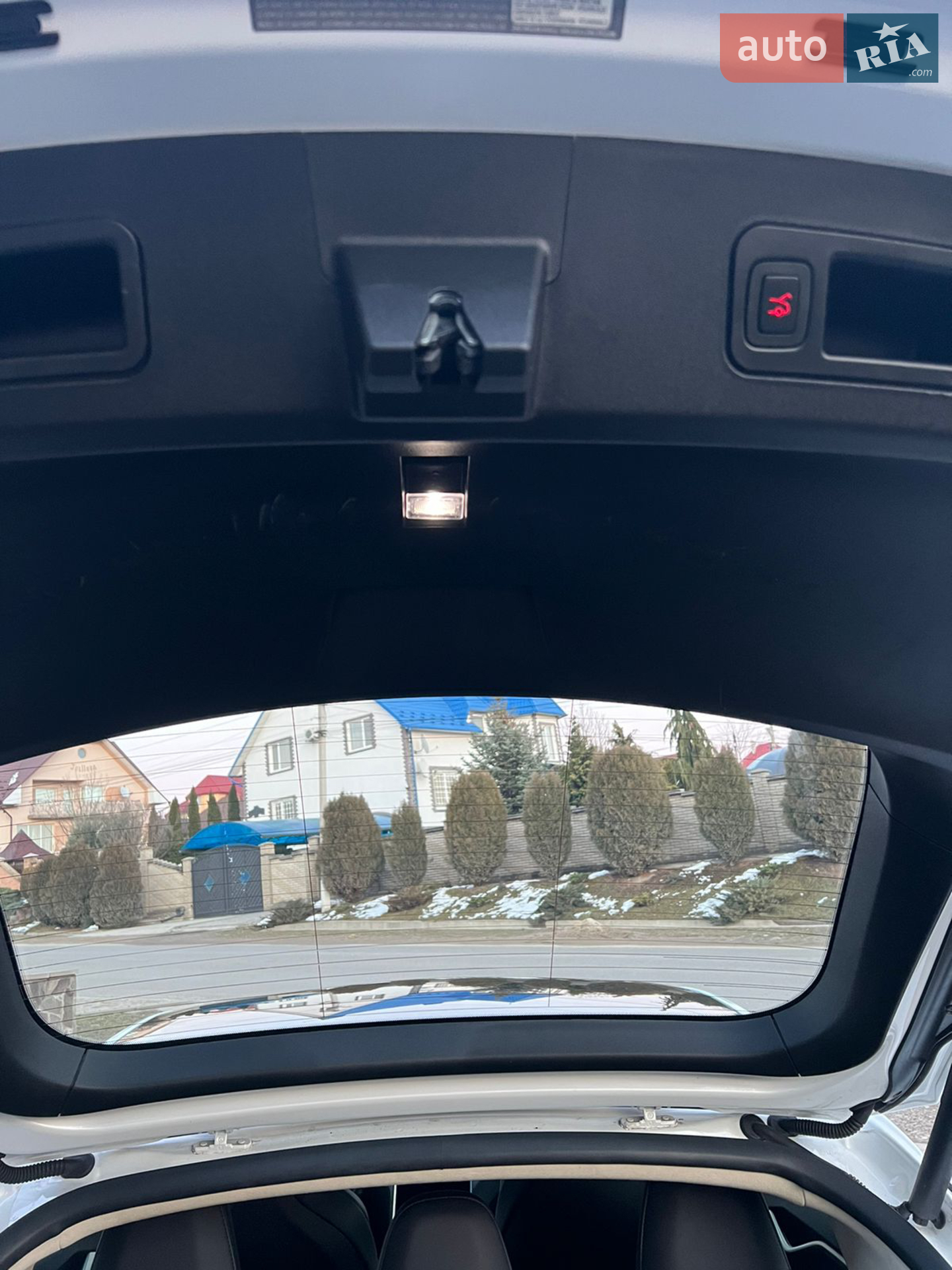 2017 Tesla Model S - мініатюра 38