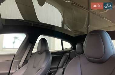 Лифтбек Tesla Model S 2021 в Львове