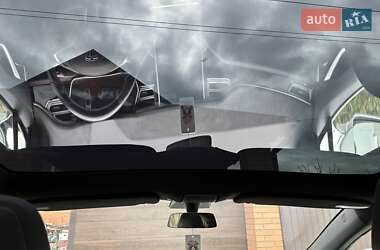 Ліфтбек Tesla Model S 2017 в 