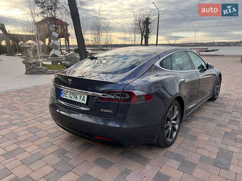 Ліфтбек Tesla Model S 2016 в Миколаєві фото 4 Ліфтбек Tesla Model S 2016 в Миколаєві