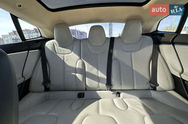 Ліфтбек Tesla Model S 2015 в Києві