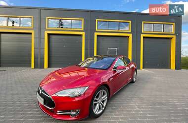 Ліфтбек Tesla Model S 2014 в Мукачевому