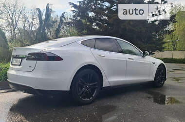 Ліфтбек Tesla Model S 2014 в Харкові