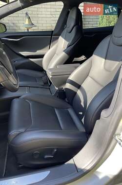 Лифтбек Tesla Model S 2018 в Житомире фото 7 Лифтбек Tesla Model S 2018 в Житомире