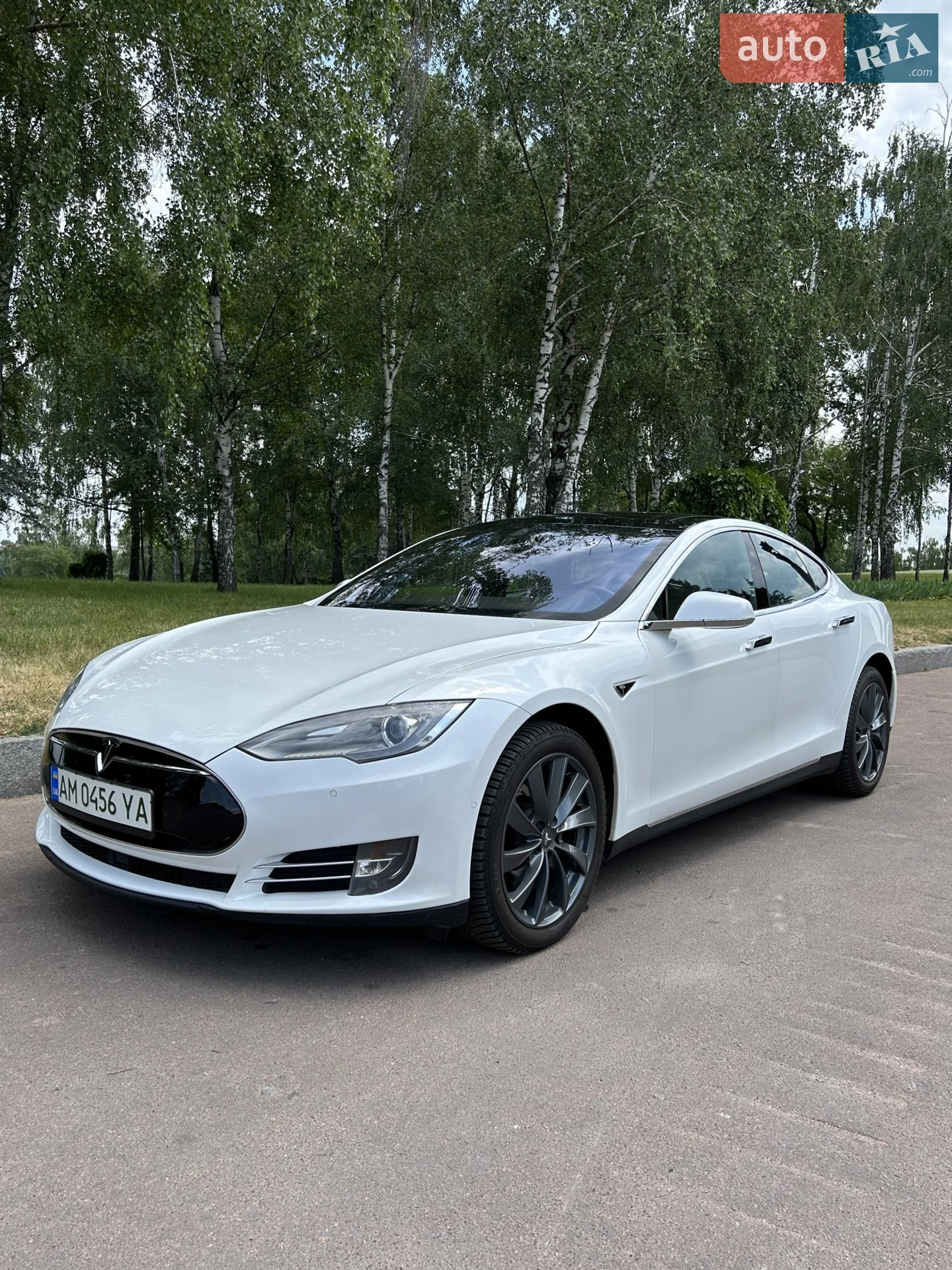 2015 Tesla Model S - мініатюра 2