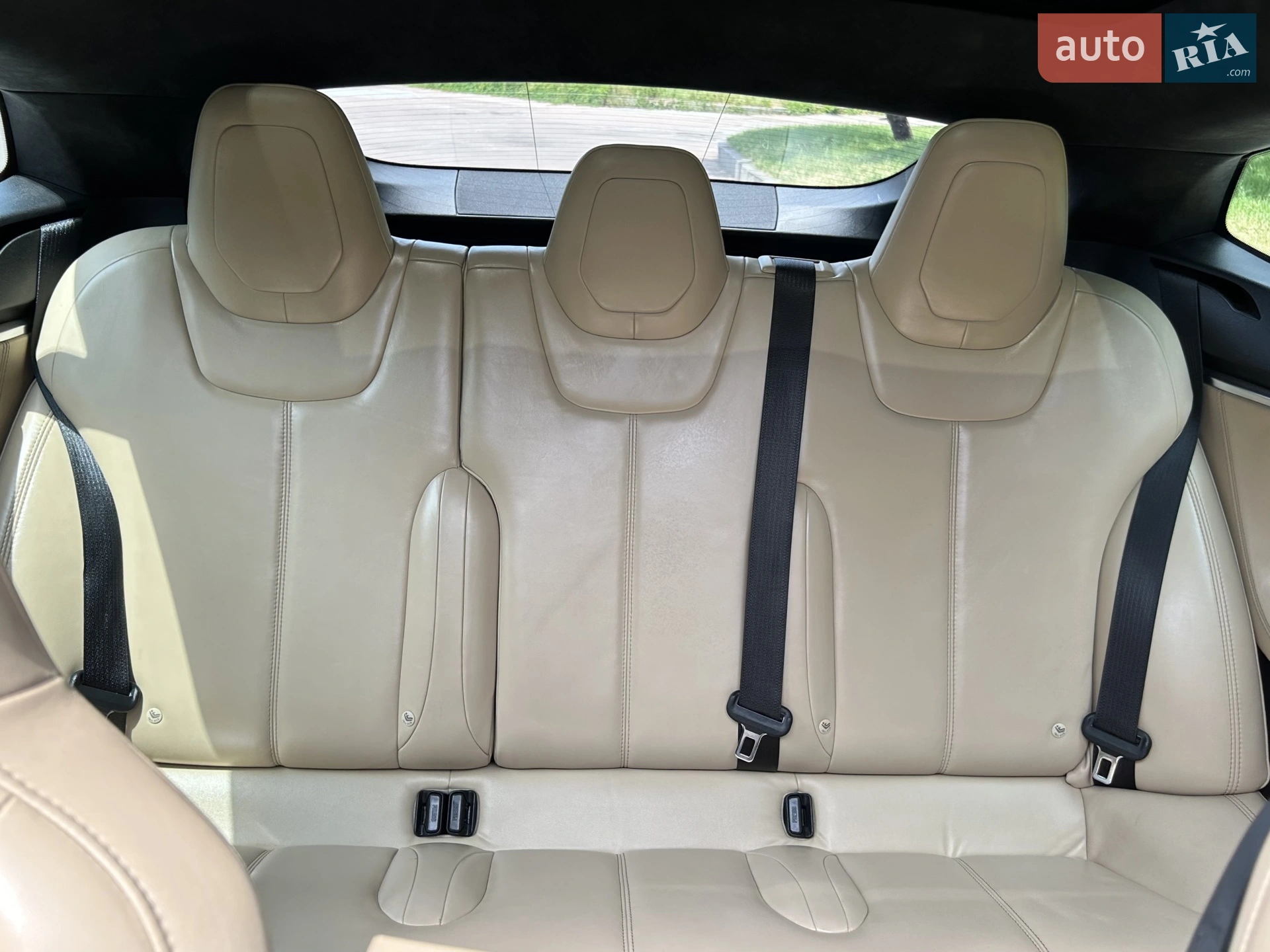 2015 Tesla Model S - мініатюра 13