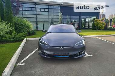 Ліфтбек Tesla Model S 2018 в Києві